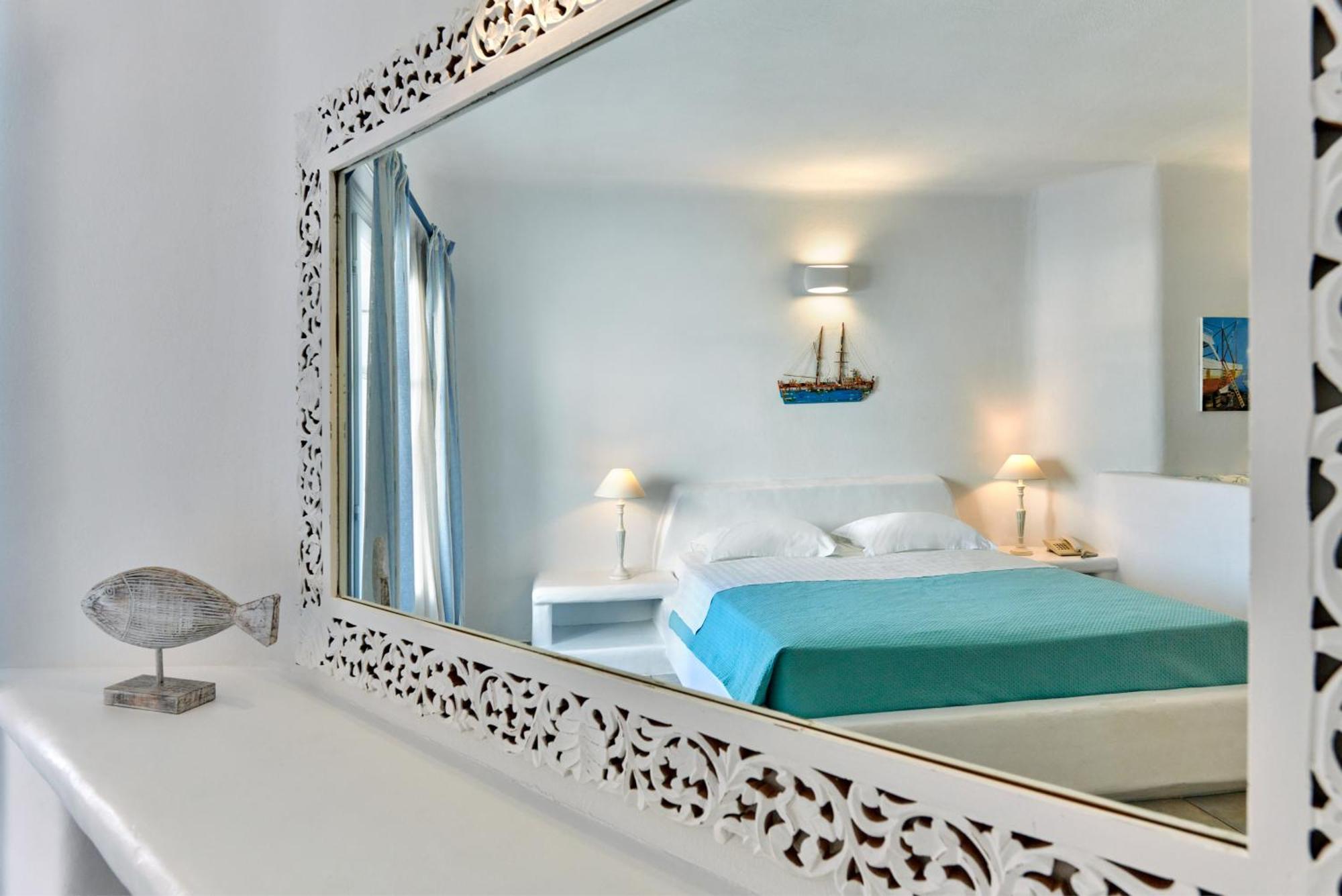 Yades - All Sea View Suites - Adults Only Naoussa Esterno foto