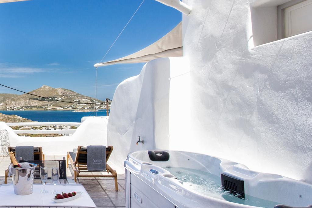 Yades - All Sea View Suites - Adults Only Naoussa Esterno foto
